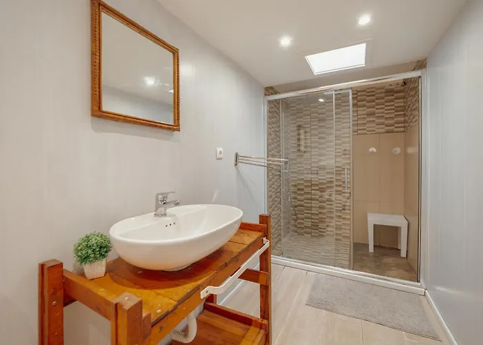 Porto Window House By Vacationy Apartment